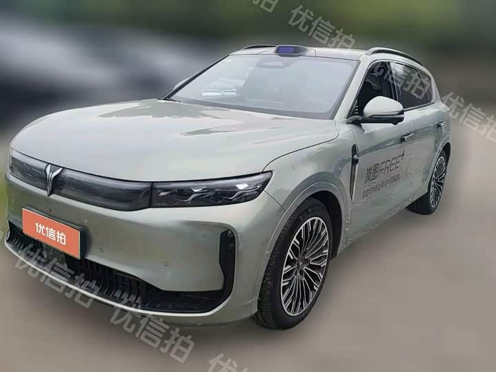 Lantu FREE 2025 FREE four-wheel drive Qiankun version