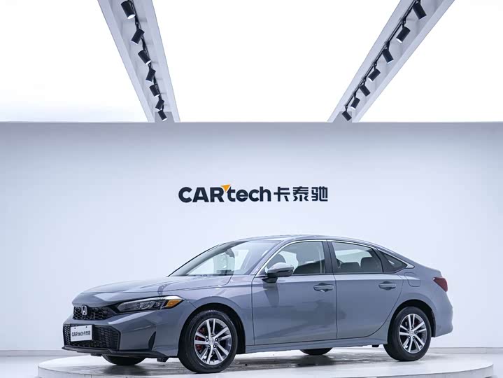 Civic 2025 240TURBO CVT Zhiqu Plus