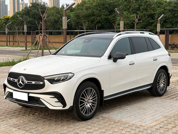 Mercedes-Benz GLC 2023 GLC 300 L 4MATIC Dynamic 5-seater