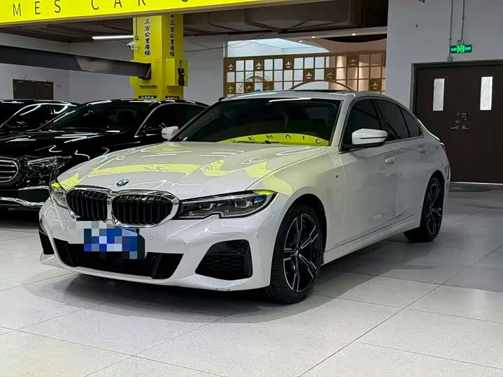 BMW 3 Series 2022 facelift 325i M Sports Package