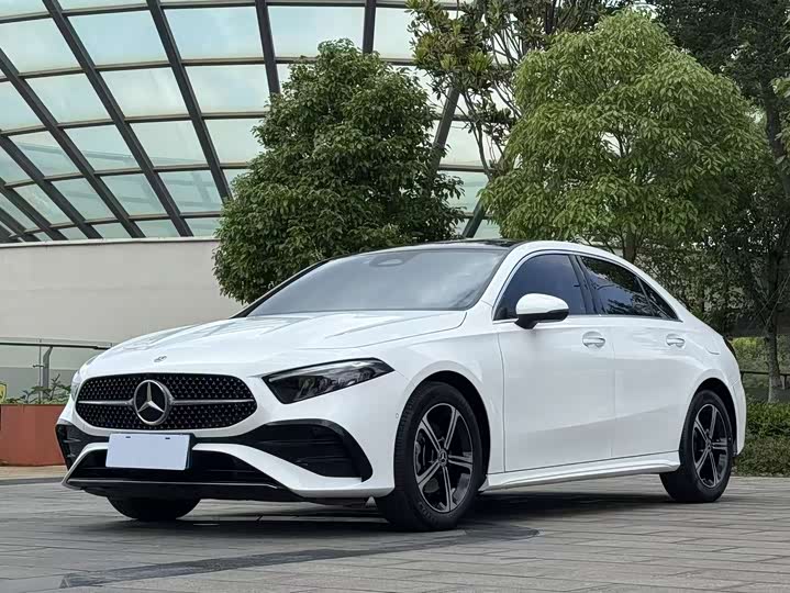 Mercedes-Benz A-Class 2023 A 200 L Fashion Model