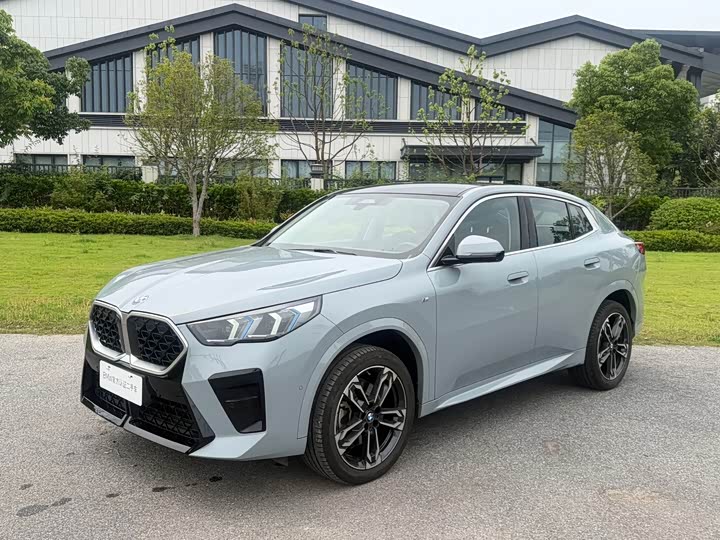 BMW X2 (Imported) 2024 sDrive25i M Sports Package