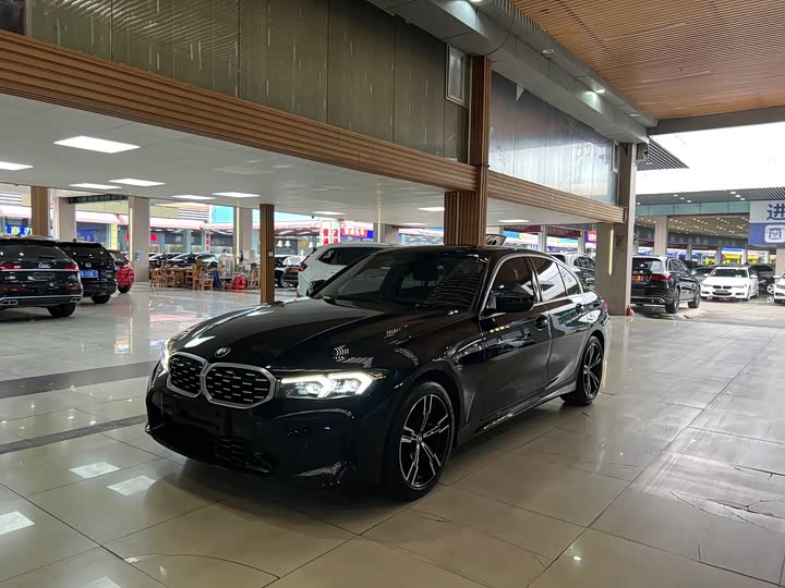 BMW 3 Series 2023 325i M Sports Package