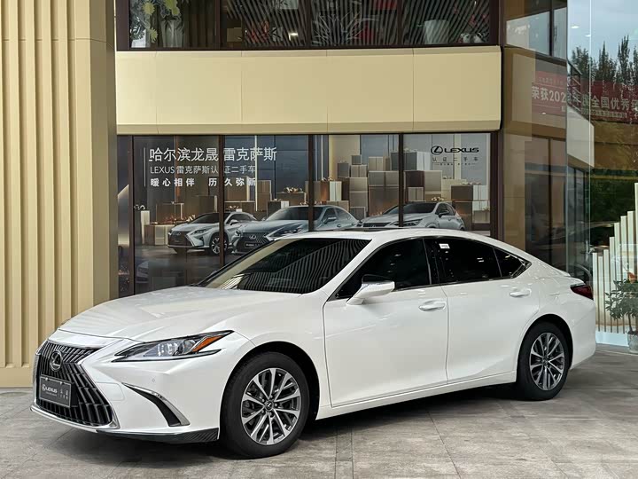 Lexus ES 2021 200 Excellence Edition