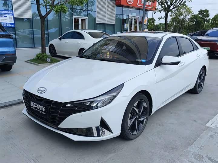 Elantra 2022 1.5L CVT GLX Elite Edition