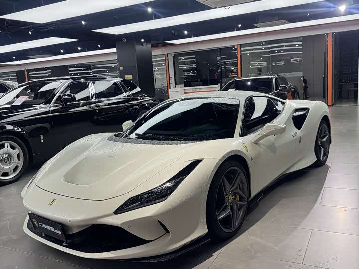 Ferrari F8 2019 Tributo 3.9T V8