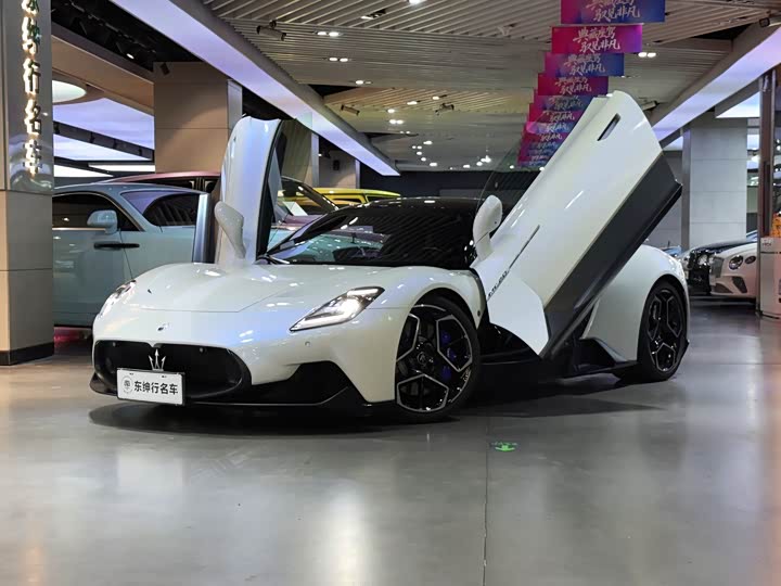 Maserati MC20 2023 3.0T Standard Edition