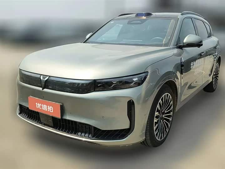 Lantu FREE 2025 FREE four-wheel drive Qiankun version