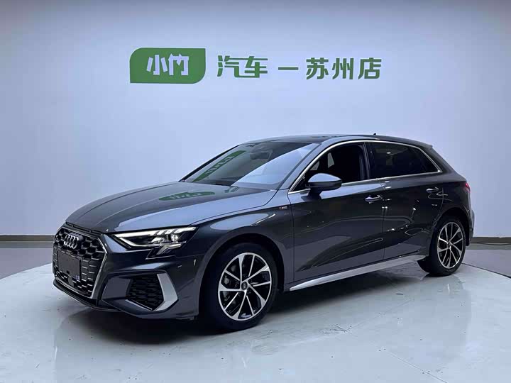 Audi A3 2023 facelift Sportback 35 TFSI aggressive and sporty