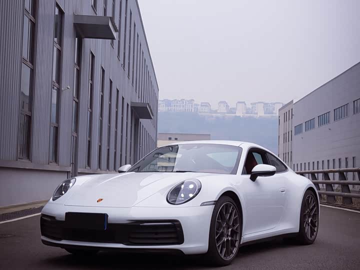 Porsche 911 2023 Carrera 3.0T