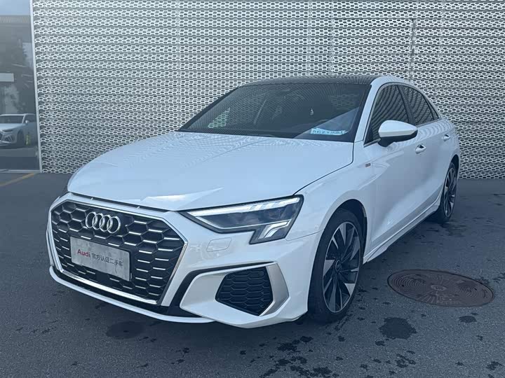 Audi A3 2024 A3L Limousine 35 TFSI Fashionable and Sporty