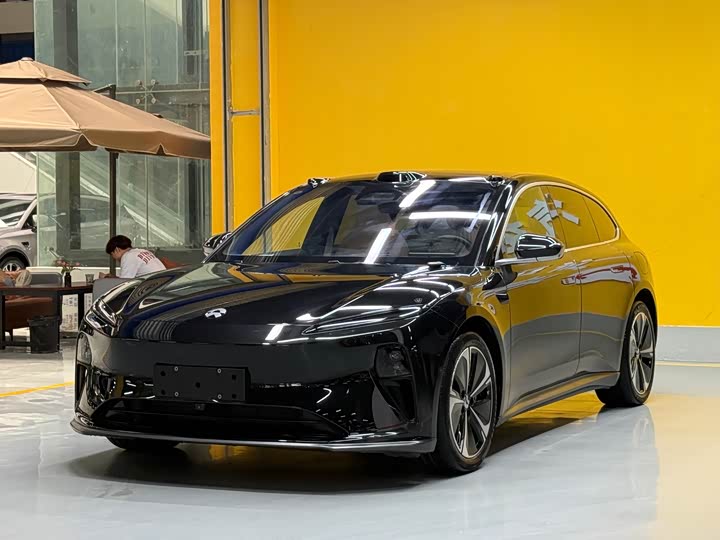 NIO ET5T 2024 model 75kWh Touring