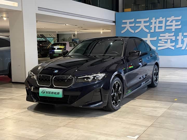 BMW i3 2023 eDrive 40L Night Package