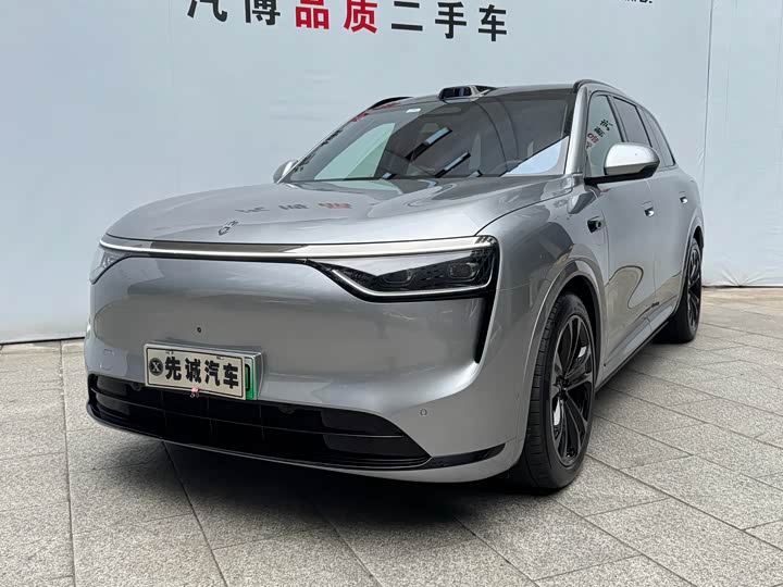 Wenjie M8 2025 extended range Ultra version 53.4kWh 5-seater version (192-line lidar)