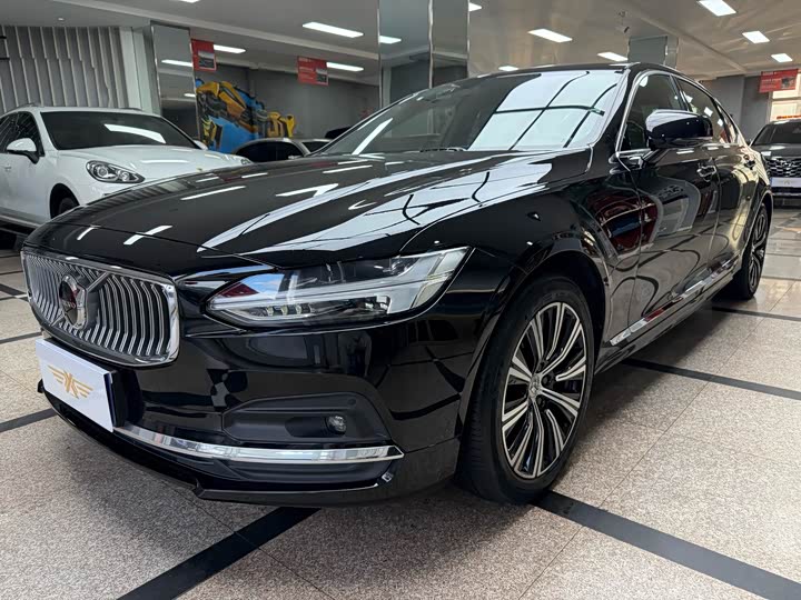 Volvo S90 2021 B5 Zhiyuan Luxury Edition