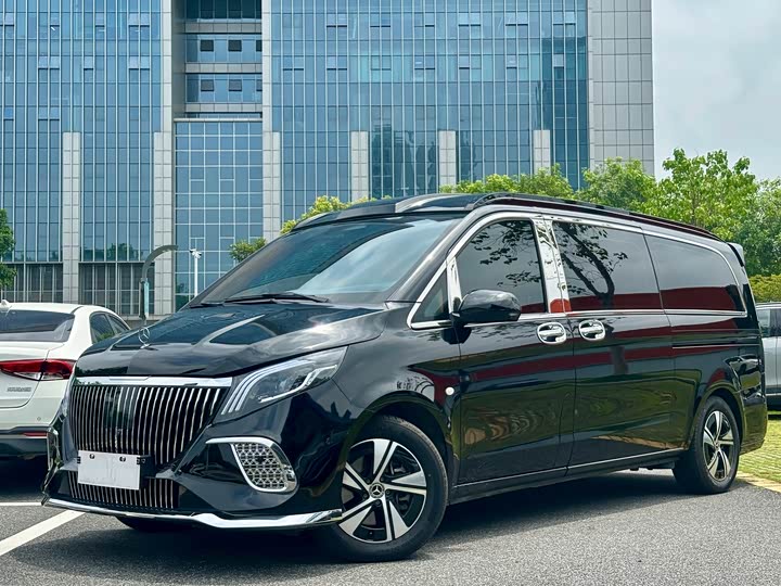 Vito 2024 model 2.0T business version 7 seats