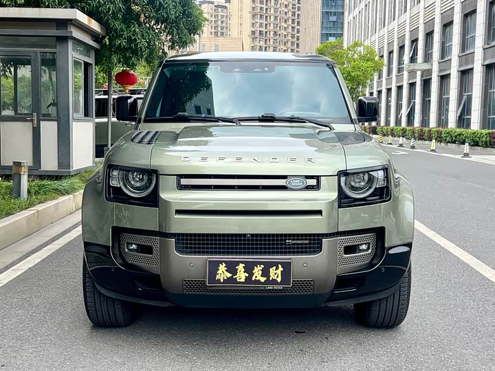 Land Rover Defender 2022 110 P400 X-Dynamic HSE