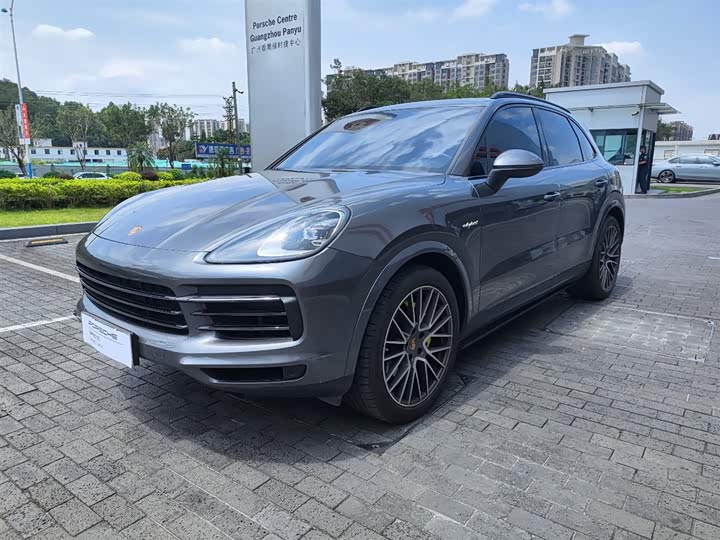2021 Porsche Cayenne E-Hybrid 2.0T