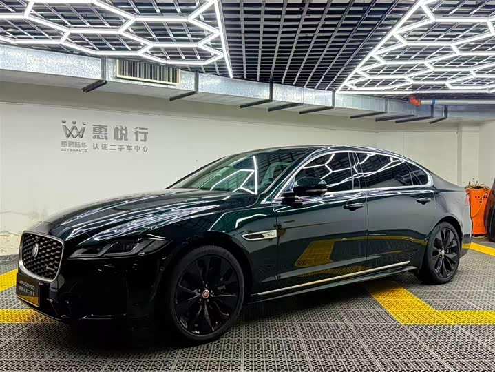 Jaguar XFL 2023 XFL 2.0T P300 four-wheel drive flagship sports version
