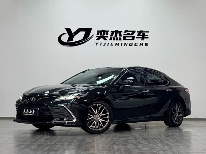Camry 2021 2.5G Deluxe Edition