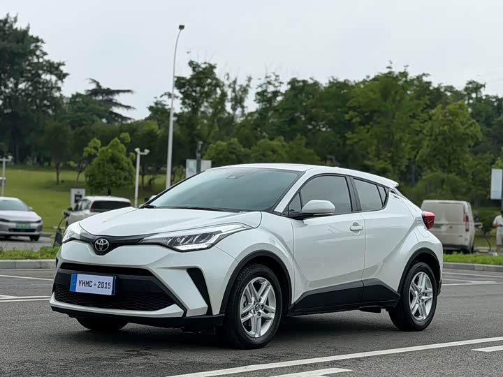 Toyota C-HR 2022 2.0L Leading Edition