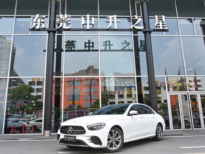 Mercedes-Benz E-Class 2022 E 300 L Sporty and Fashionable