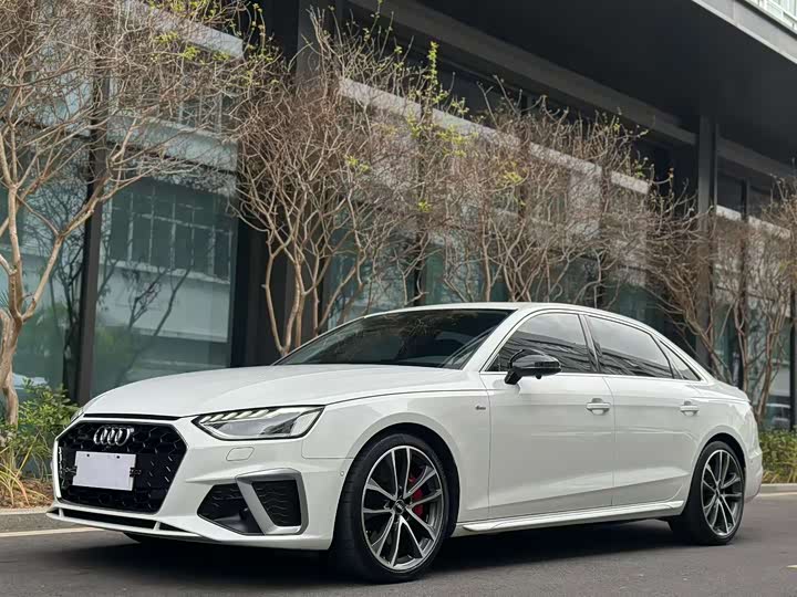 Audi A4L 2022 45 TFSI quattro premium dynamic model