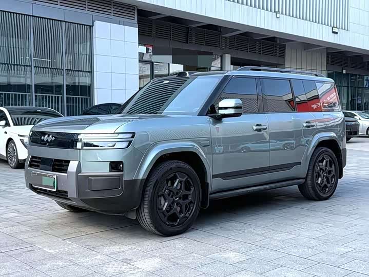 Titanium 7 2025 190KM four-wheel drive Ultra version
