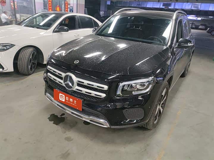 Mercedes-Benz GLB 2022 facelift GLB 200 fashion model