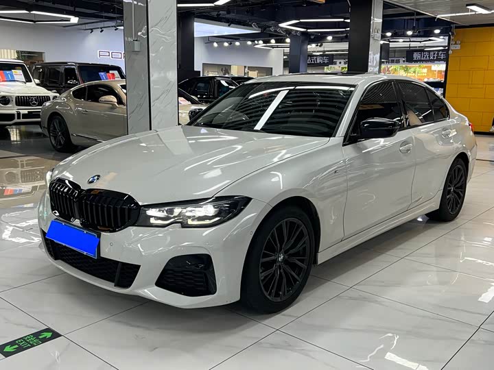 BMW 3 Series 2022 325i M Sports Night Package