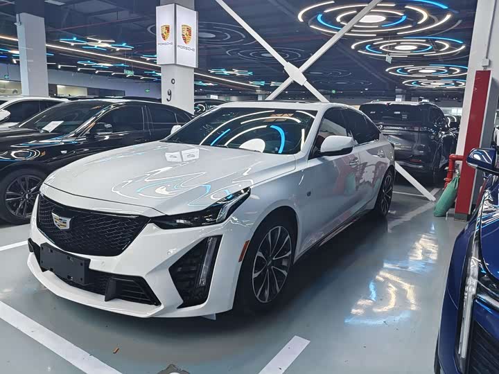 Cadillac CT5 2022 28T Premium Model