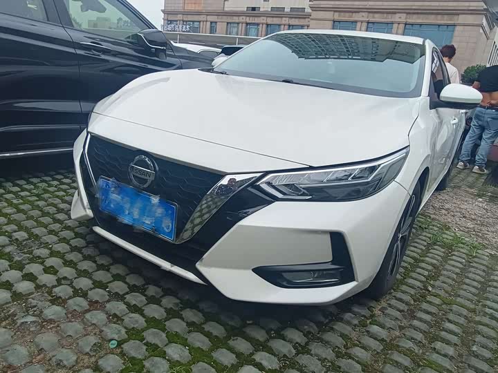 Sylphy 2022 1.6XE CVT Comfort Edition