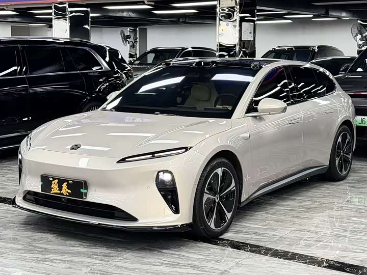 NIO ET5T 2024 model 75kWh Touring