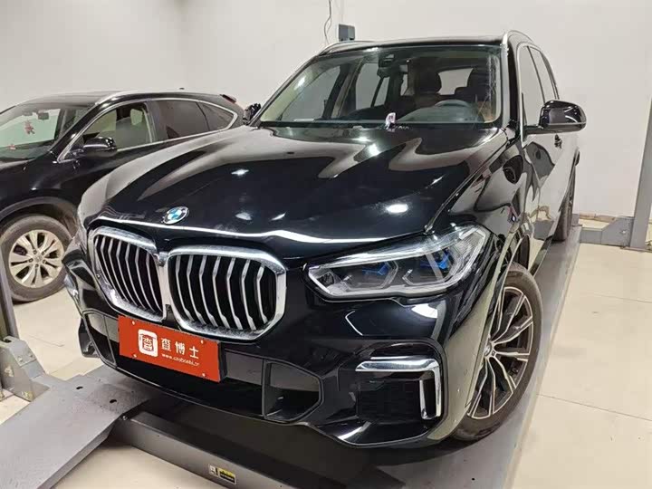 BMW X5 2022 facelift xDrive 30Li exclusive M sports package