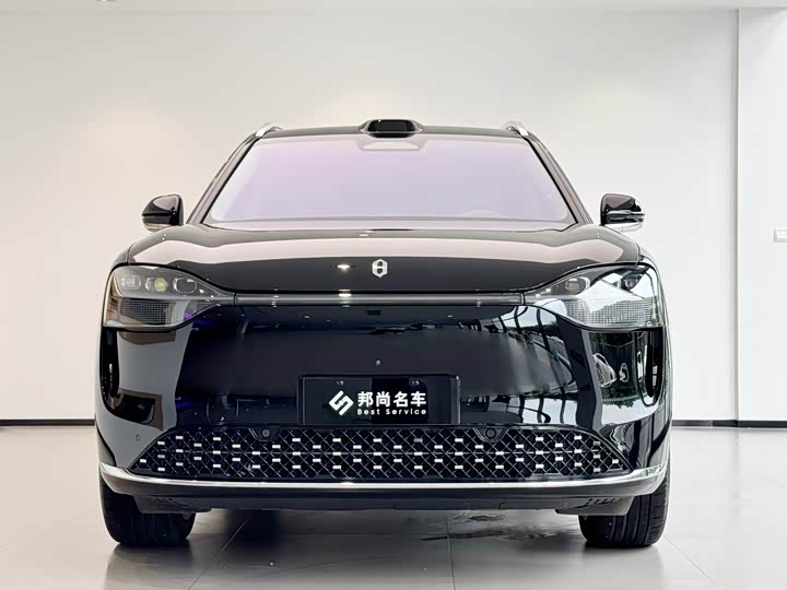 Wenjie M9 2024 extended range Ultra version 52kWh 5-seater version
