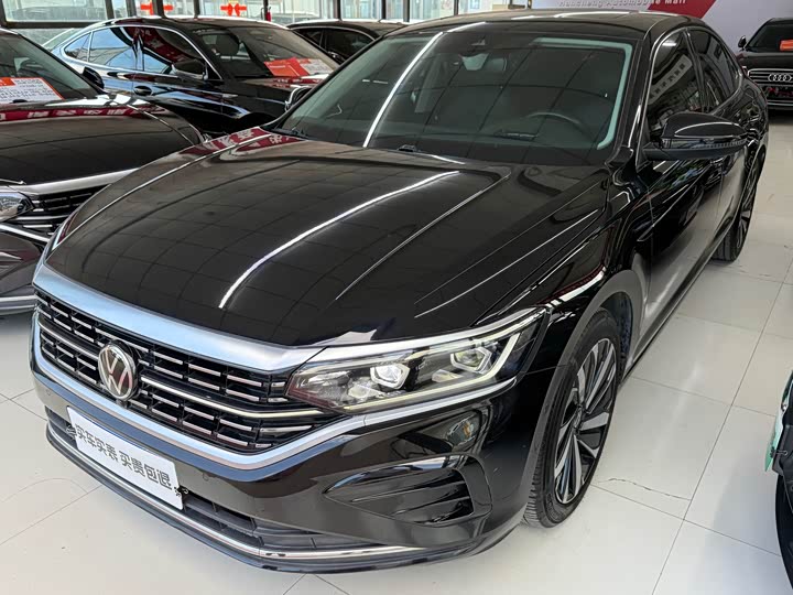 Passat 2022 380TSI Ultimate Edition