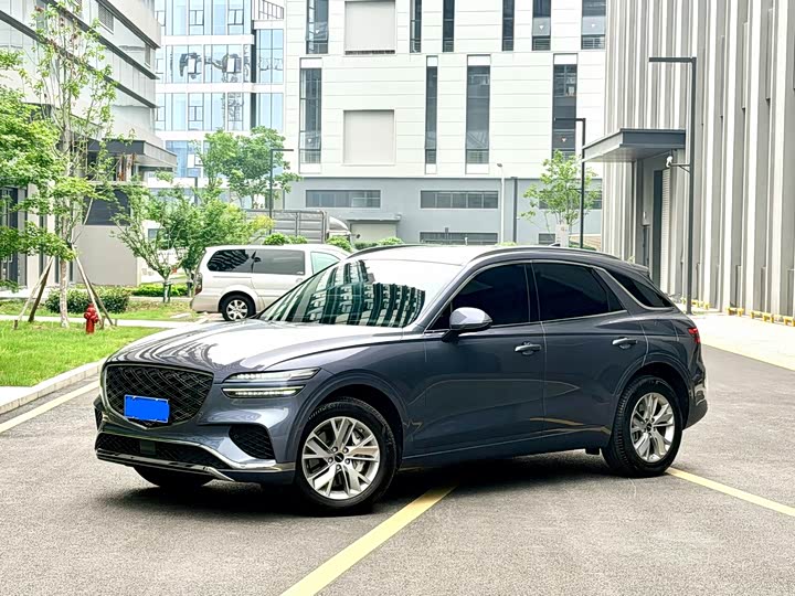 Genesis GV70 2025 2.5T two-wheel drive luxury version