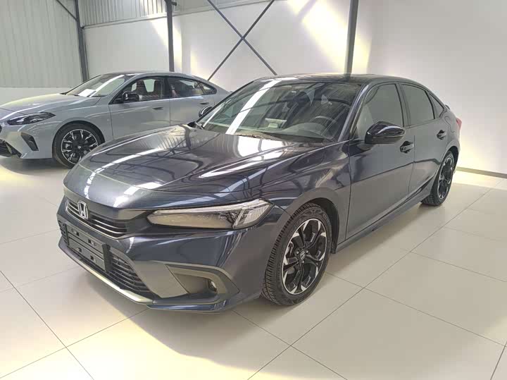 Civic 2022 240TURBO CVT combustion version