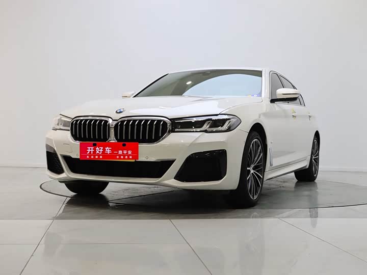 BMW 5 Series 2023 facelift 530Li leading M sports package