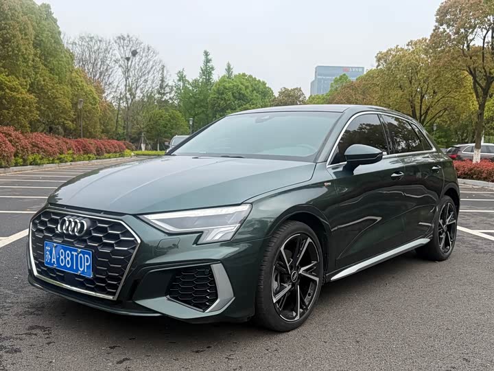 Audi A3 2022 Sportback 35 TFSI stylish and sporty
