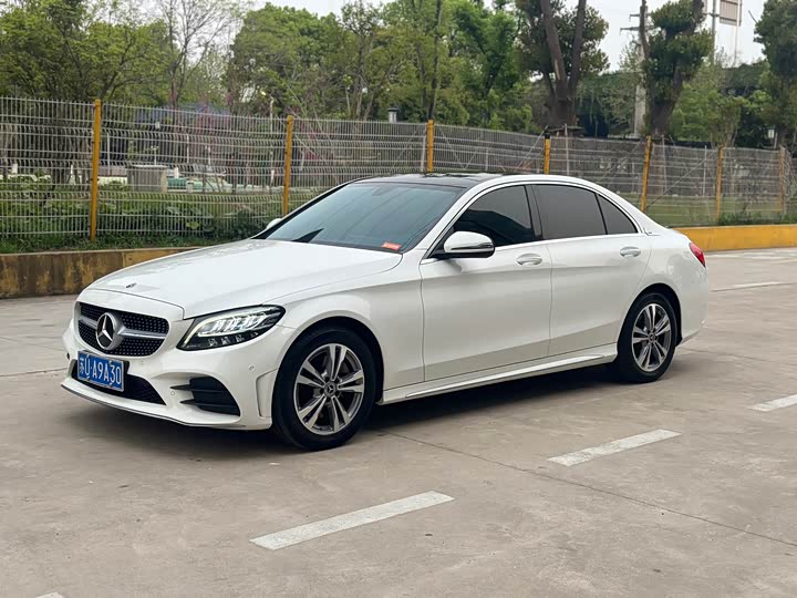 Mercedes-Benz C-Class 2021 C 200 L Fashionable Sports Edition