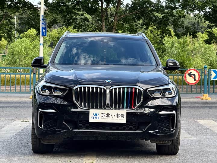 BMW X5 2022 facelift xDrive 30Li exclusive M sports package
