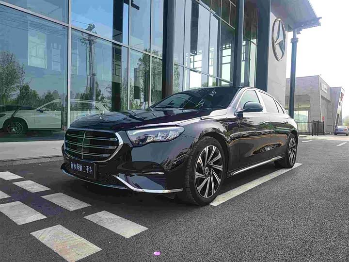 Mercedes-Benz E-Class 2024 E 300 L Luxury Model