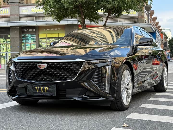 2023 Cadillac CT6 2023 28T luxury model