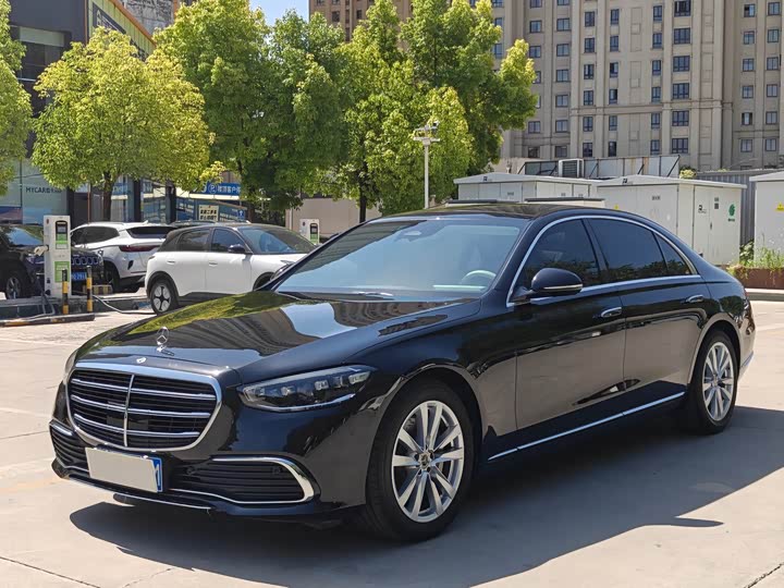 Mercedes-Benz S-Class 2023 facelift S 400 L business model