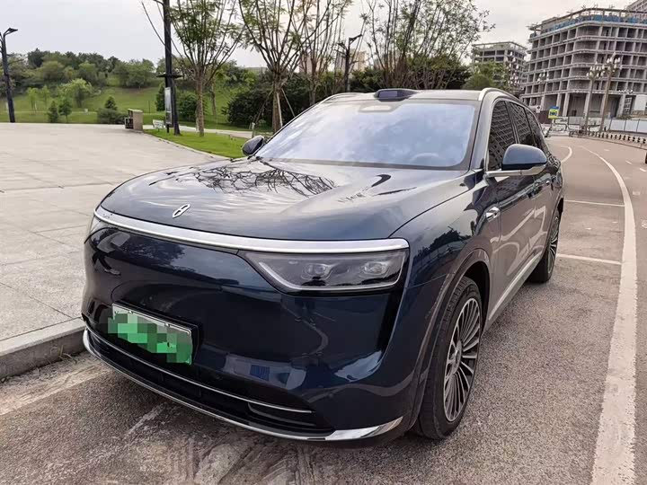 Wenjie M8 2025 extended range Max version 53.4kWh 6-seater version (192-line lidar)