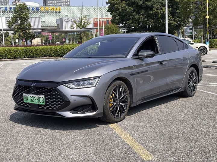 Han 2022 DM-i 121KM Premium Edition