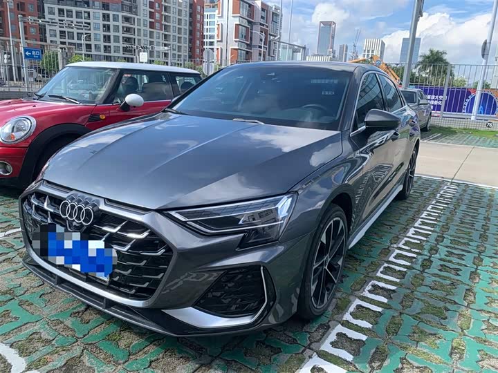 2025 Audi A3 2025 A3L Limousine 35TFSI Flying Spur Exclusive