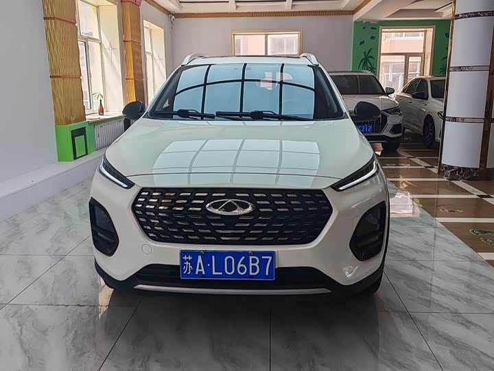 Tiggo 3x 2022 facelift PLUS 1.5L CVT Queen Edition