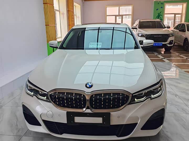 2022 BMW 3 Series 2022 325i M Sport Package